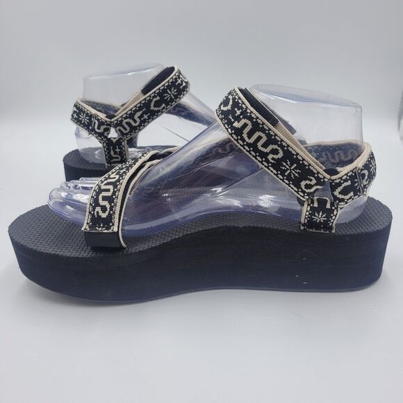 Teva Universal Flatform Sandals Women's Size 9 Black White Outdoor Beach Boho - Picture 2 of 9